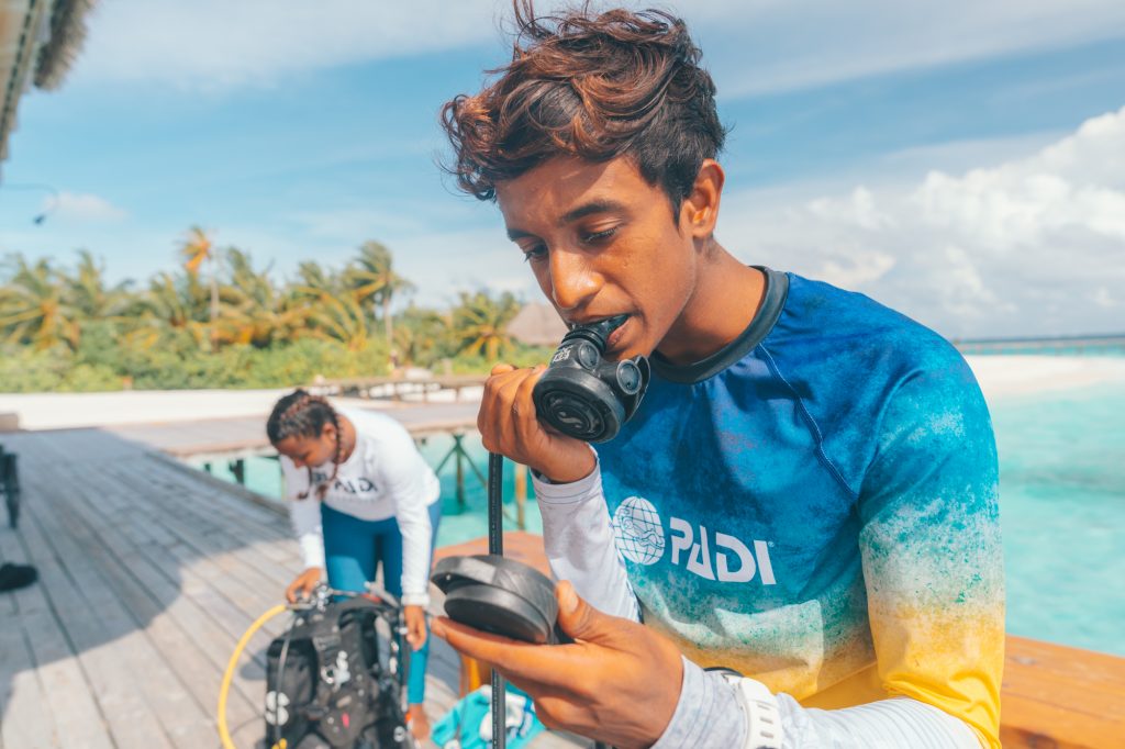 PADI checking your gear